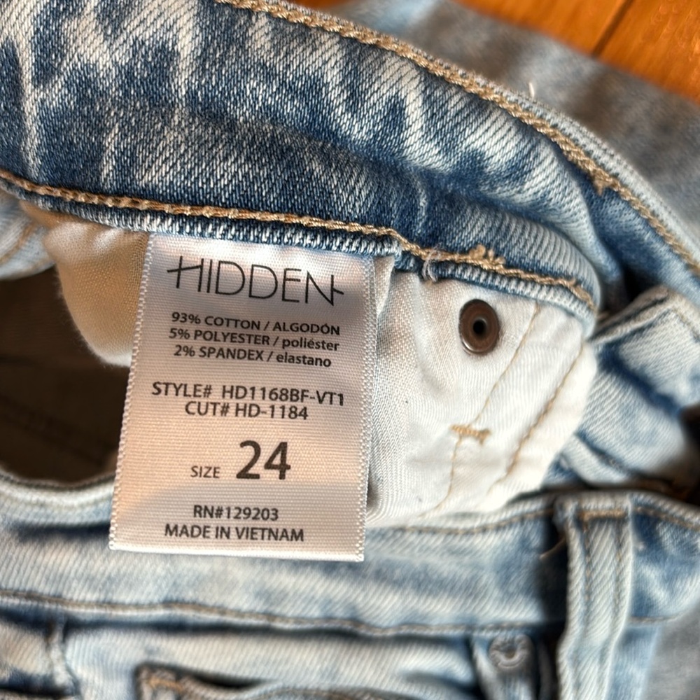 Hidden Distressed Tracey straight leg Jean - Picture 4 of 5
